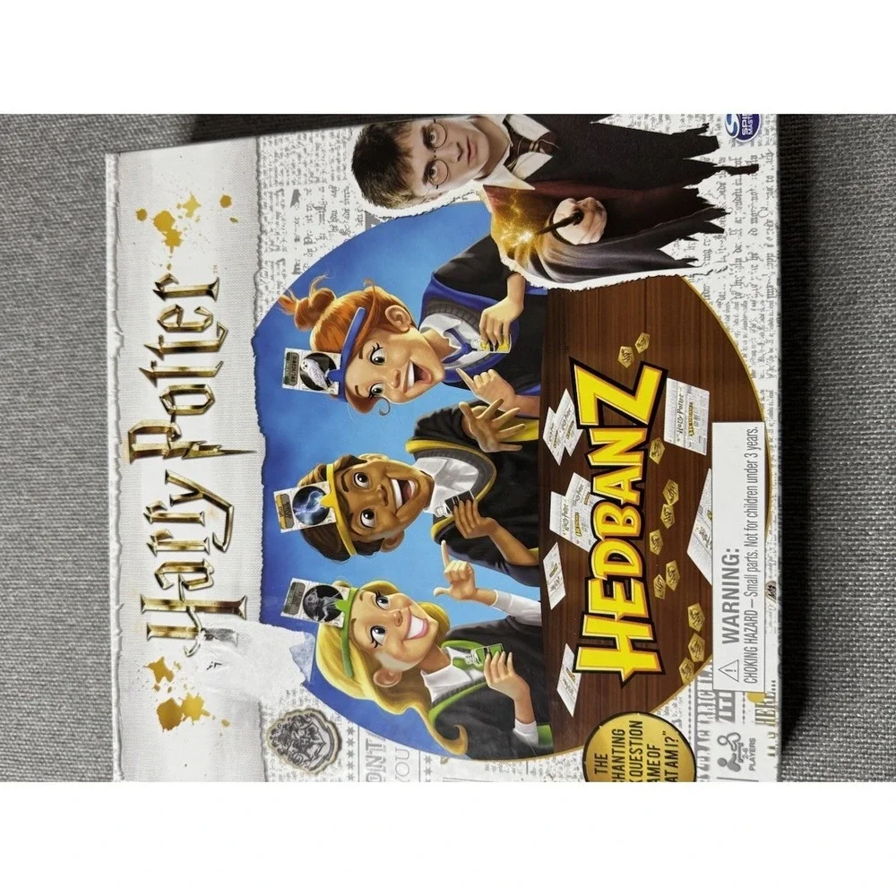 HedBanz Harry Potter Party Game for Family & Kids by Spin Master